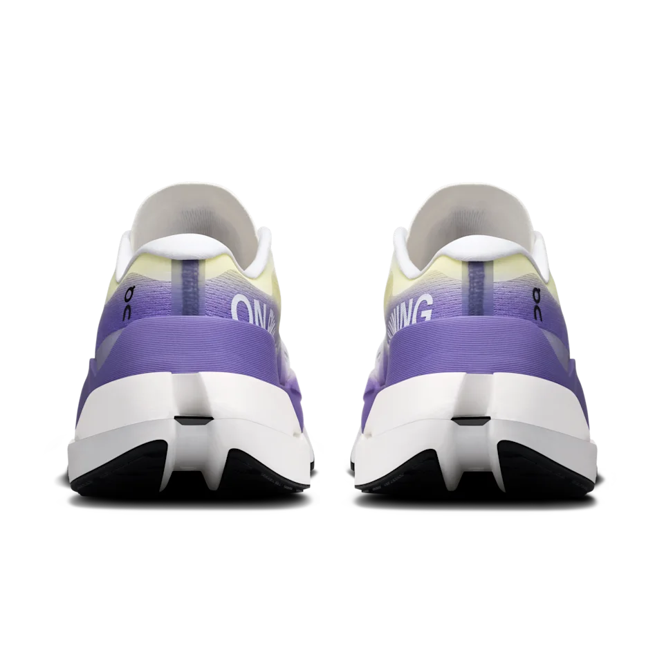 On Cloudboom Max White & Juniper Feminino