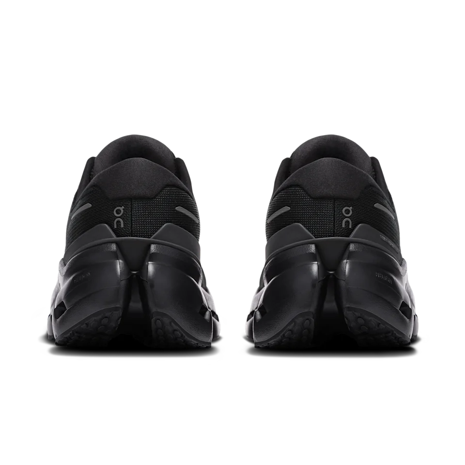 On Cloudrunner 3 Black & Black Feminino
