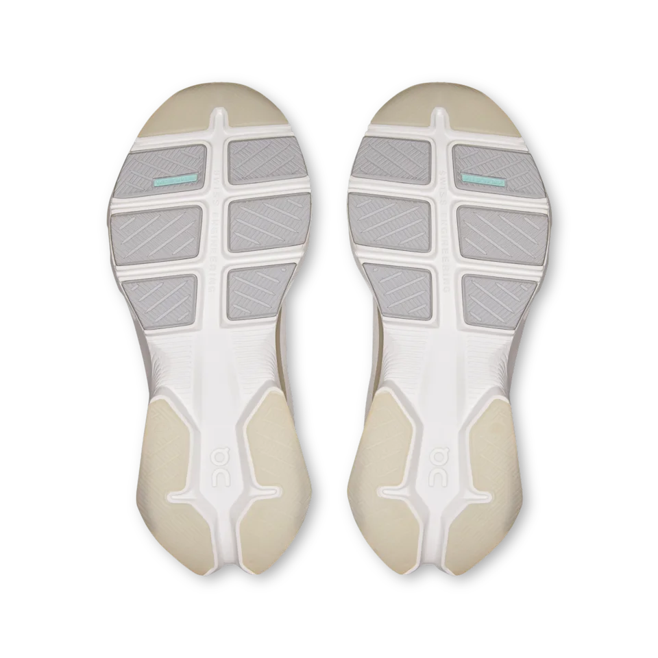 On Cloudpulse 2 White & White Feminino