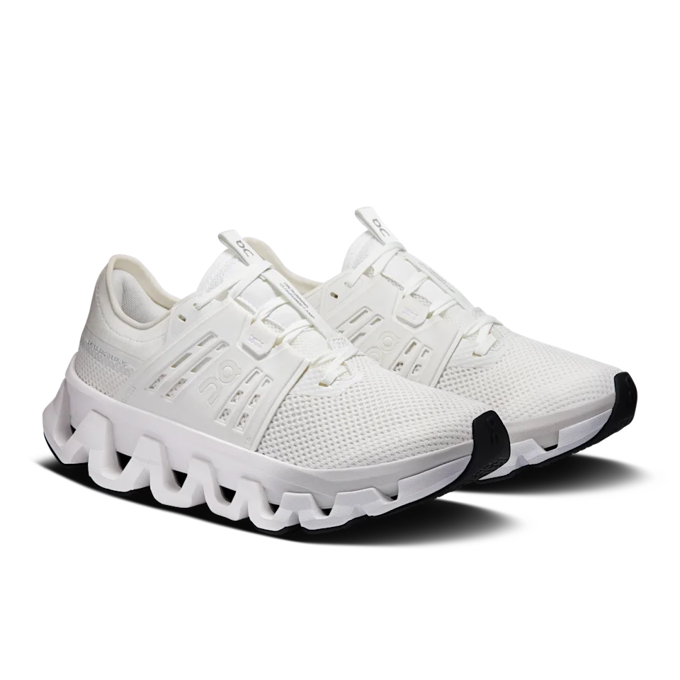 On Cloudswift Amp White & White Feminino