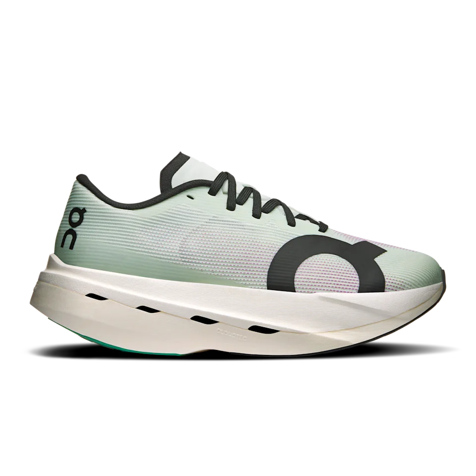 On Cloudboom Volt Iceberg & Sakura Feminino – Corrida de rua, dia da corrida, velocidade, hiperespuma Helion™ HF
