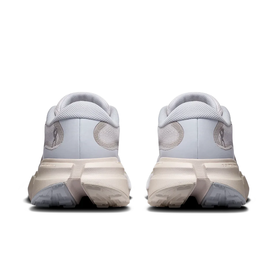 On Cloudsoma Hike Glacier & Pearl Feminino