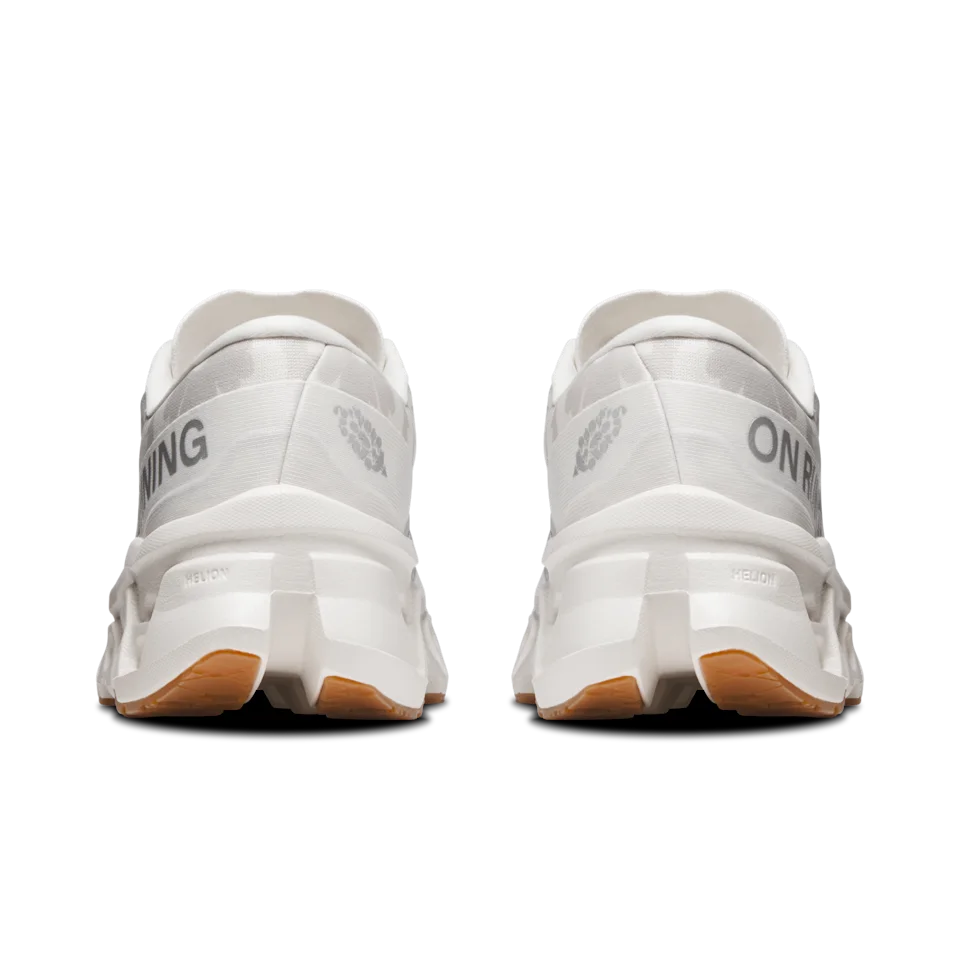 On Cloudmonster 3 FP Movement Ivory & Pearl Feminino