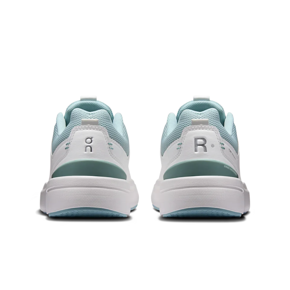 On THE ROGER Youth White & Brook 