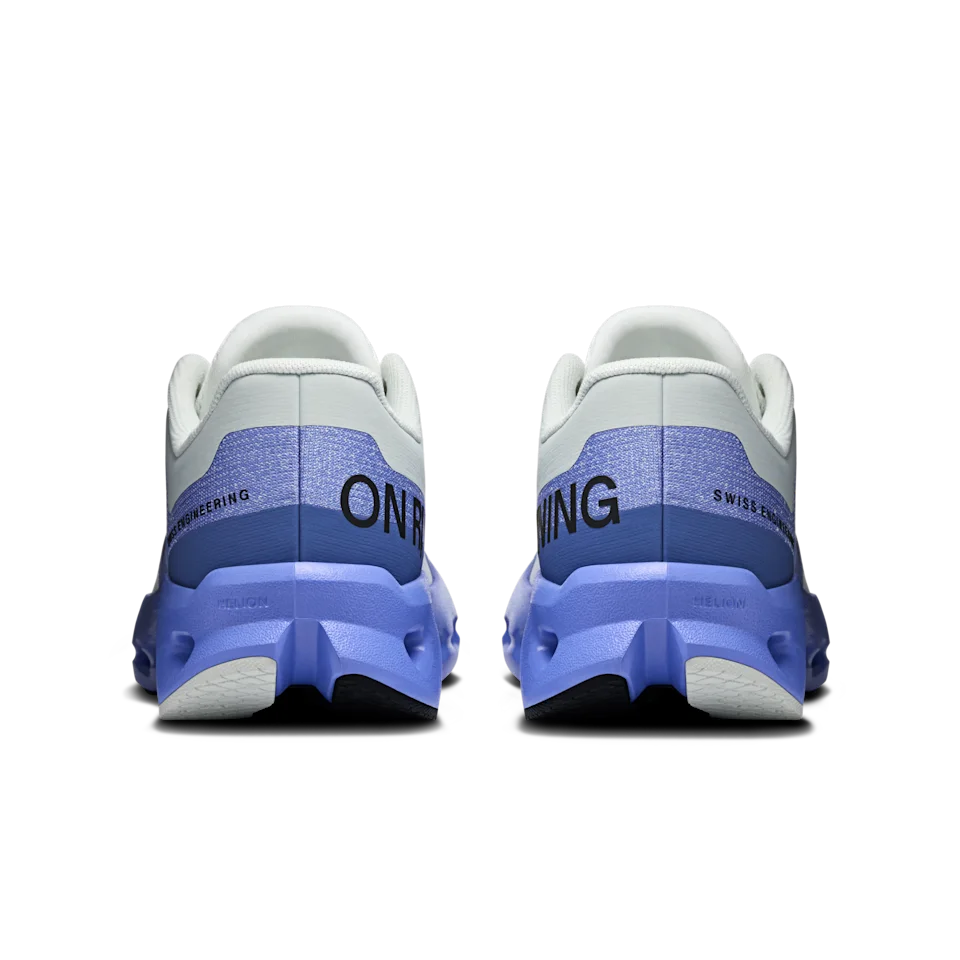 On Cloudsurfer Youth Sailor & Iceberg 